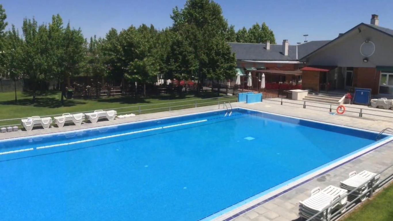 Hotel Lasa Sport Valladolid Exterior foto